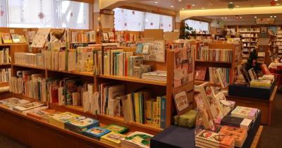 子どもから大人まで楽しめる！ 都内の絵本専門店9選