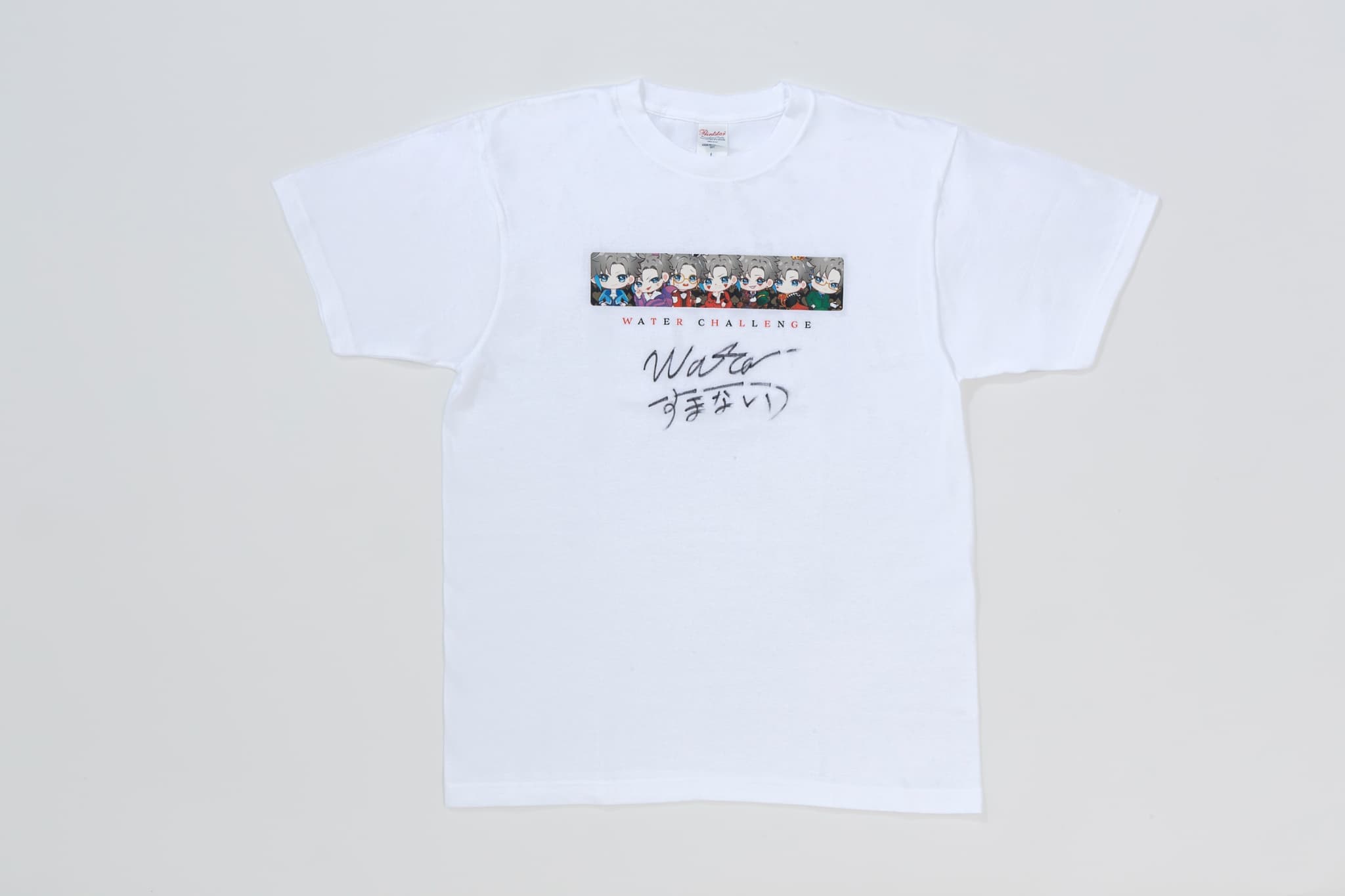 直筆サイン入りグッズやオリジナルキーホルダーなどを抽選でプレゼント